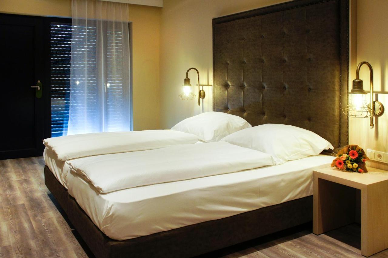 Hotel Athen Kelsterbach Frankfurt Airport Dış mekan fotoğraf