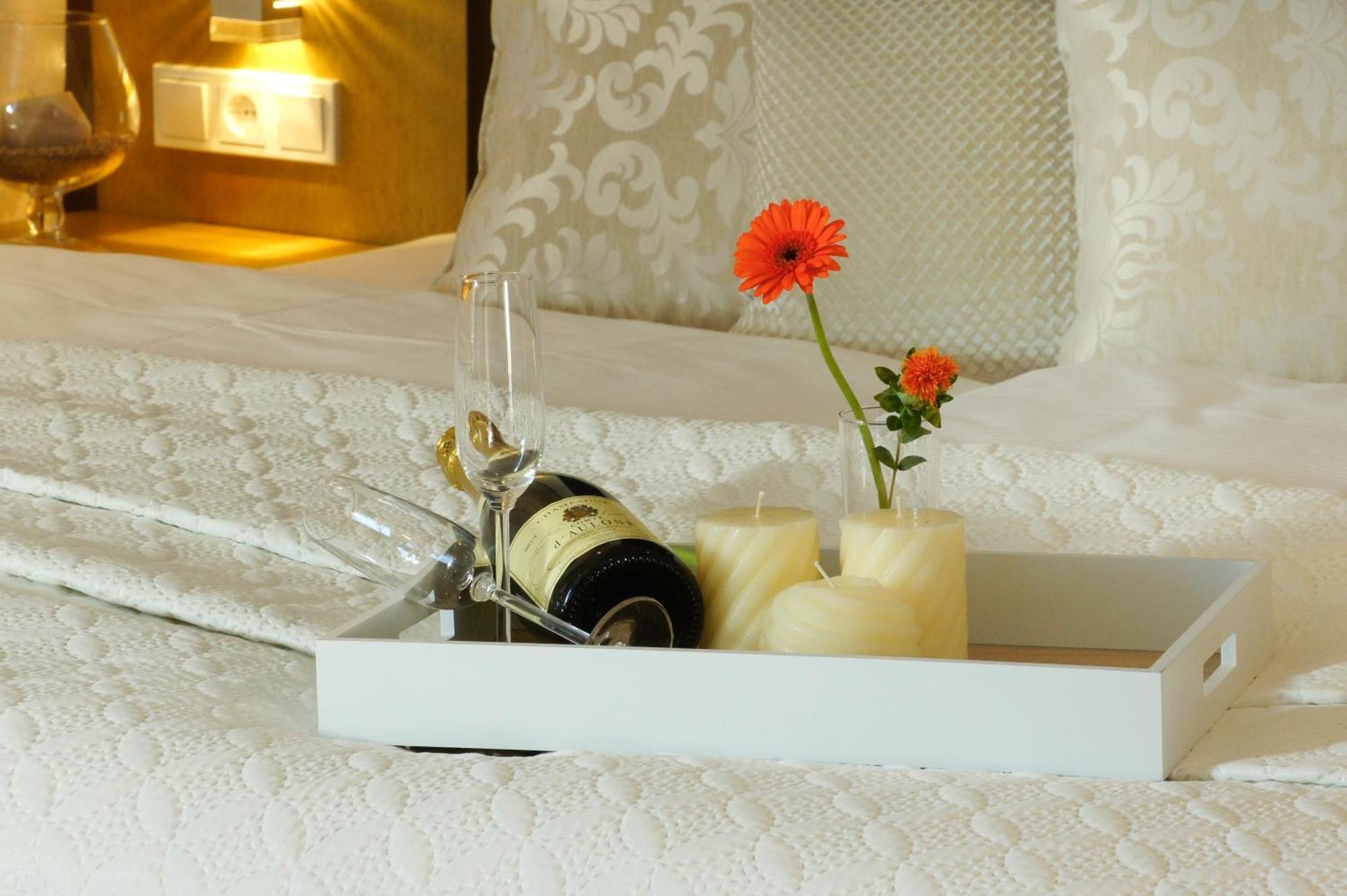 Hotel Athen Kelsterbach Frankfurt Airport Dış mekan fotoğraf