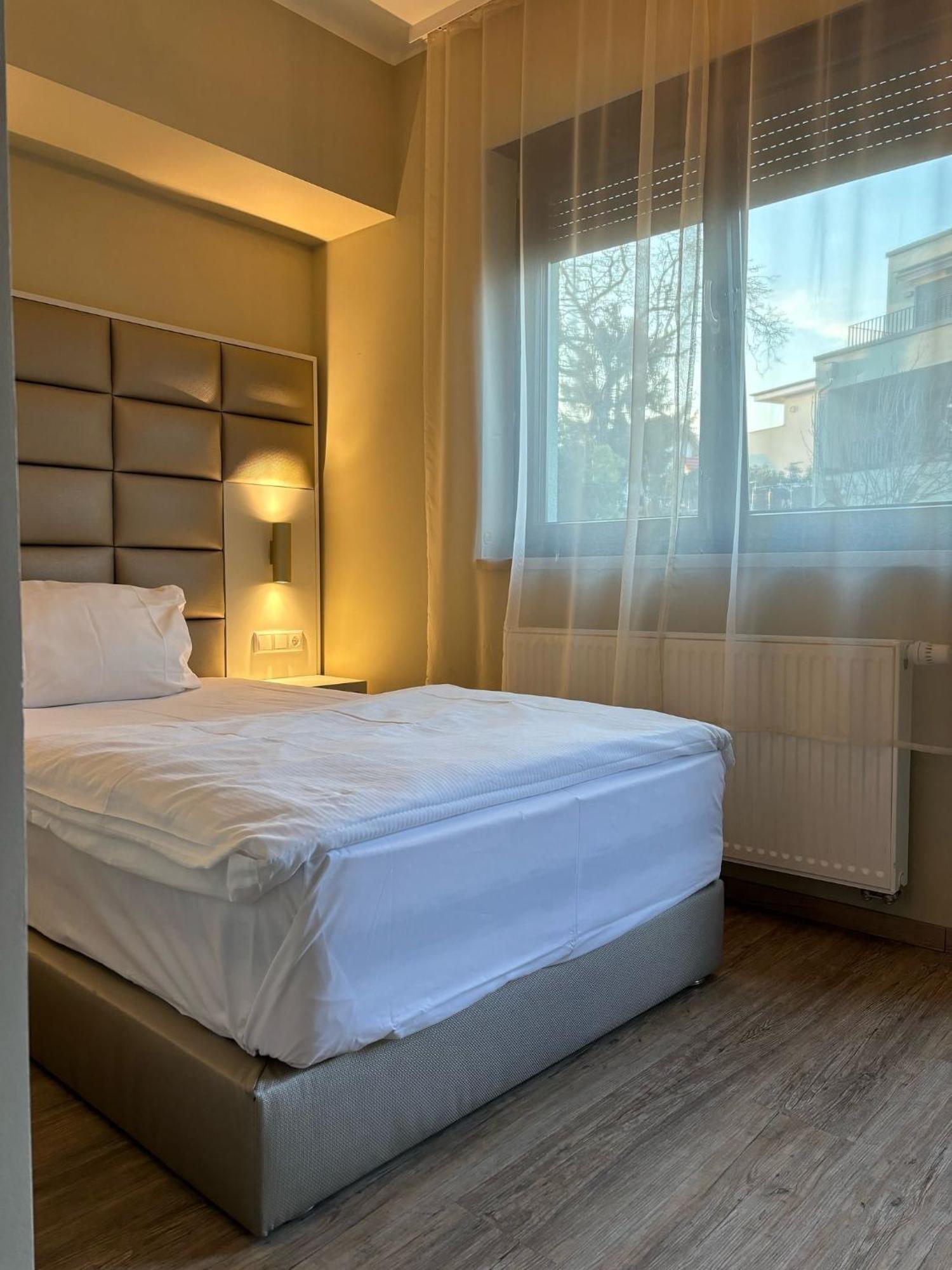 Hotel Athen Kelsterbach Frankfurt Airport Dış mekan fotoğraf