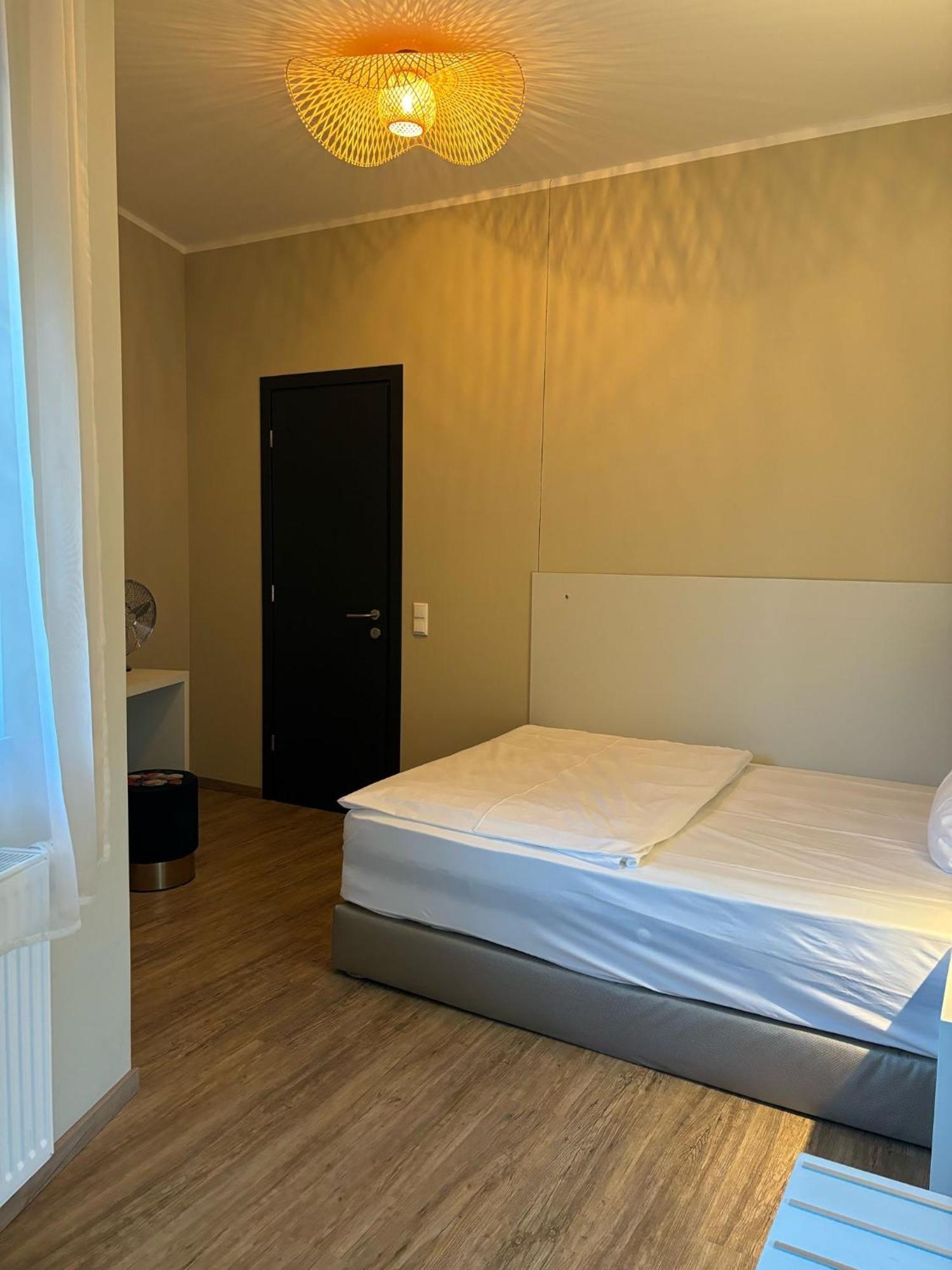 Hotel Athen Kelsterbach Frankfurt Airport Dış mekan fotoğraf