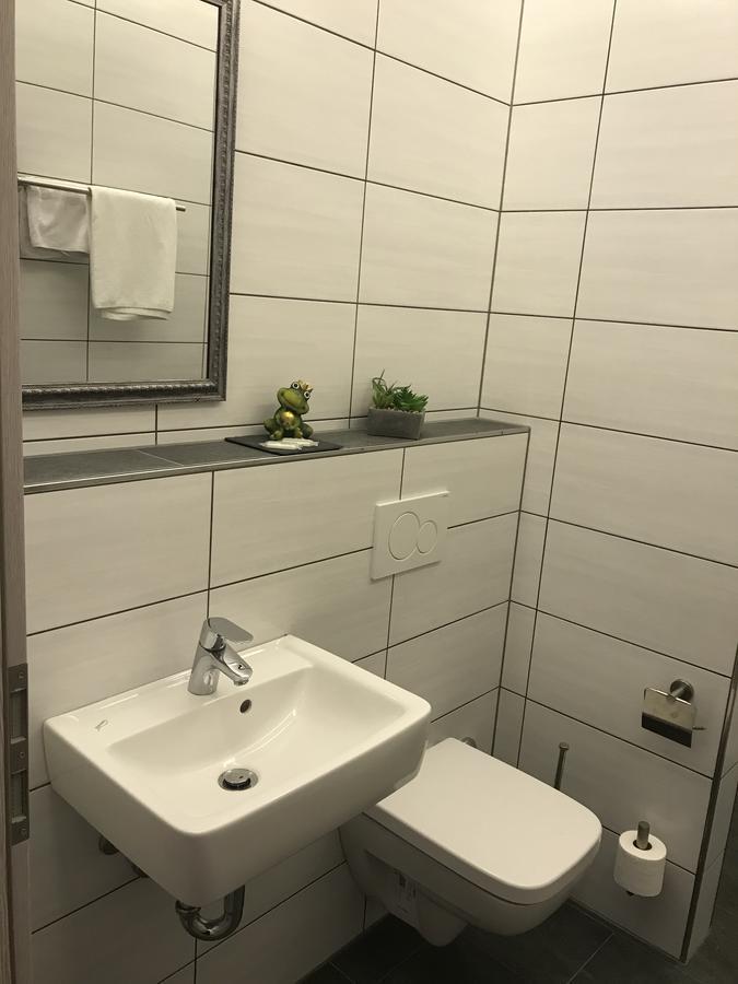 Hotel Athen Kelsterbach Frankfurt Airport Dış mekan fotoğraf